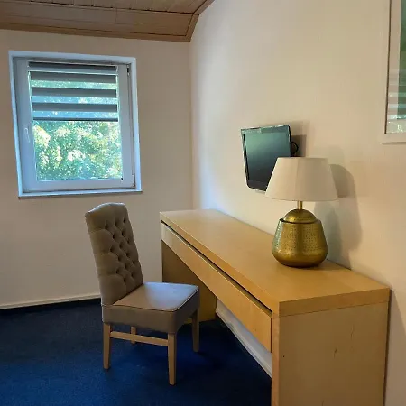 Schweier Krug فندق Schwei